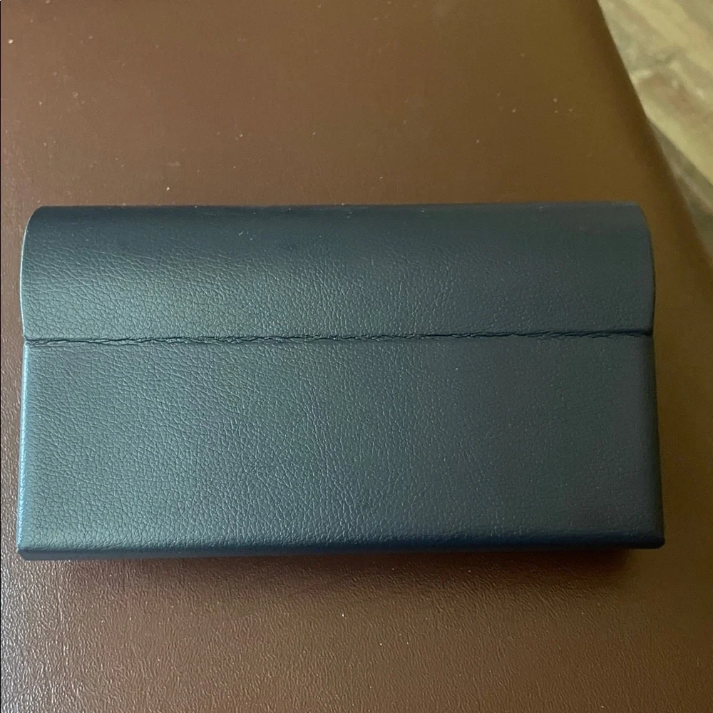 Warby Parker Eyeglasses Hard Case Magnetic Closure